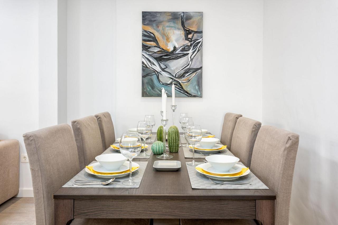 Merced Suites In Malaga By Solaga Holiday Homes Eksteriør billede