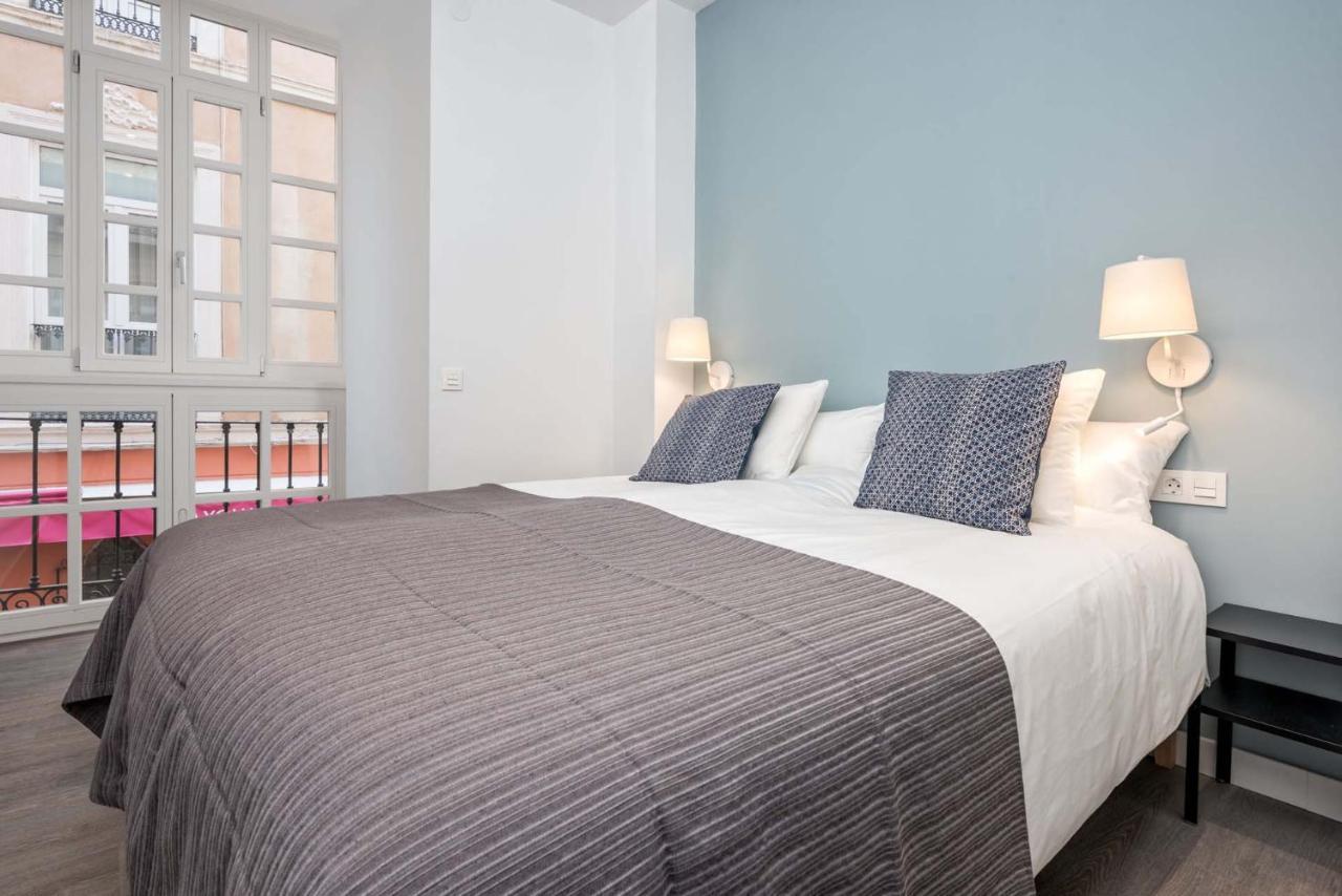 Merced Suites In Malaga By Solaga Holiday Homes Eksteriør billede