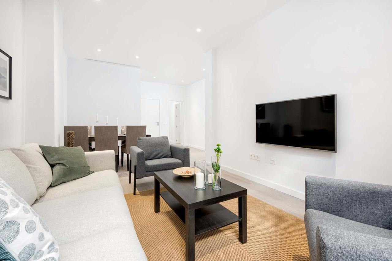Merced Suites In Malaga By Solaga Holiday Homes Eksteriør billede