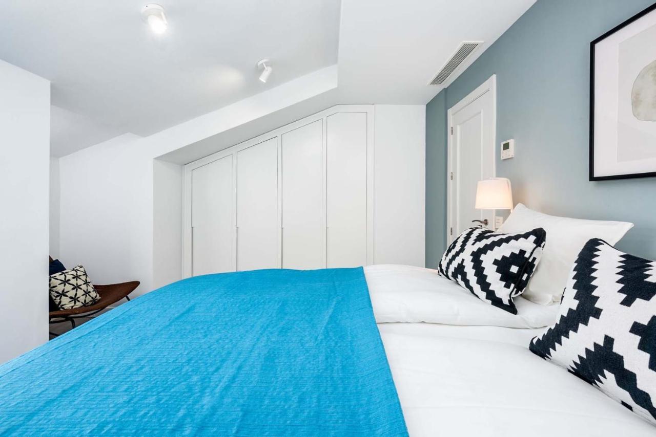 Merced Suites In Malaga By Solaga Holiday Homes Eksteriør billede