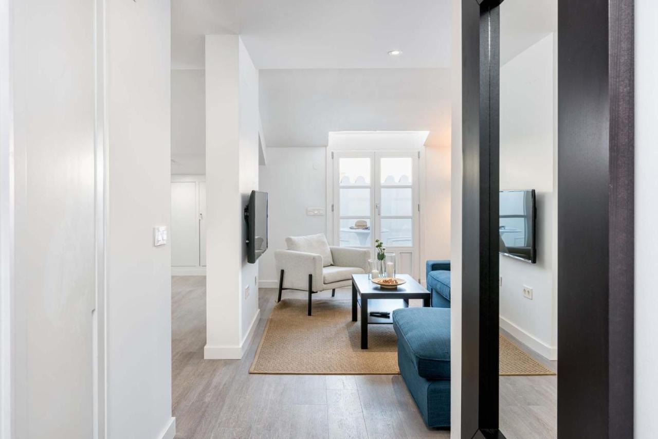 Merced Suites In Malaga By Solaga Holiday Homes Eksteriør billede