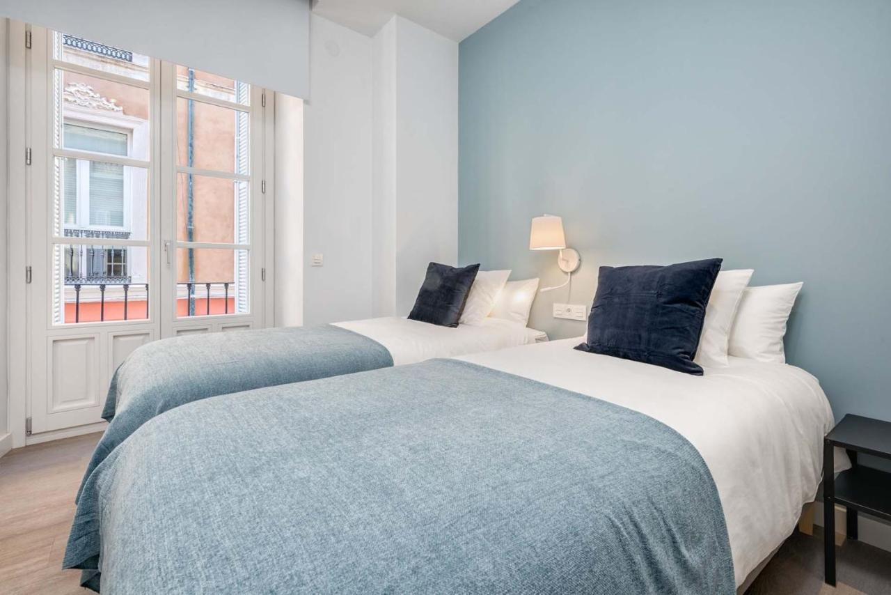 Merced Suites In Malaga By Solaga Holiday Homes Eksteriør billede