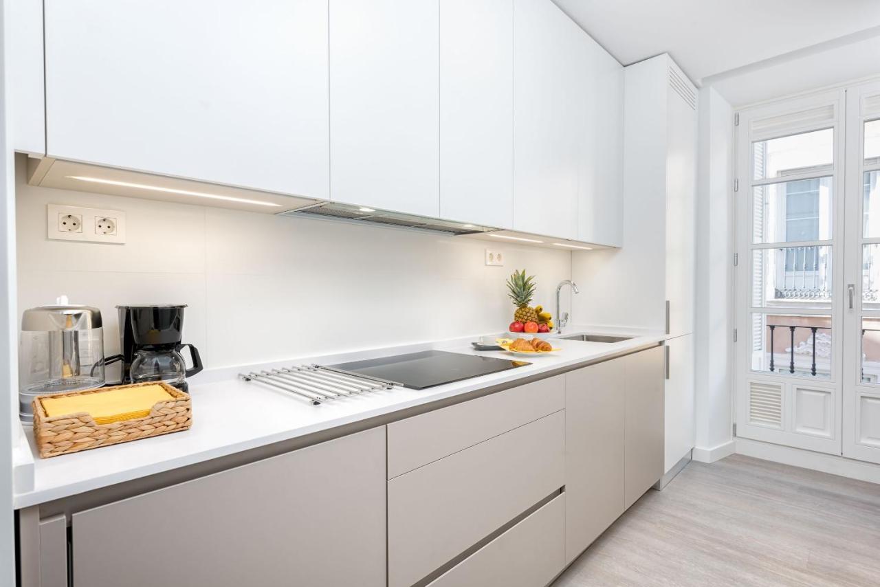 Merced Suites In Malaga By Solaga Holiday Homes Eksteriør billede